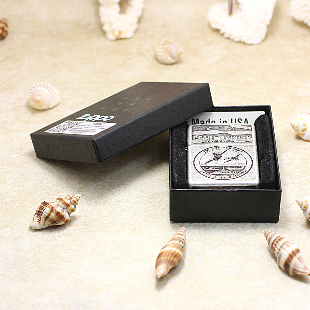 Zippo Vintage Argent Pearl Harbor 75th Anniversary - 205-DS93