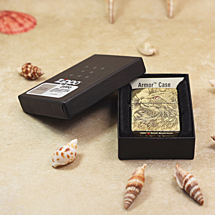 Zippo Heavy-duty Premium Shine Bronze 'Gazing Cat' - CC06