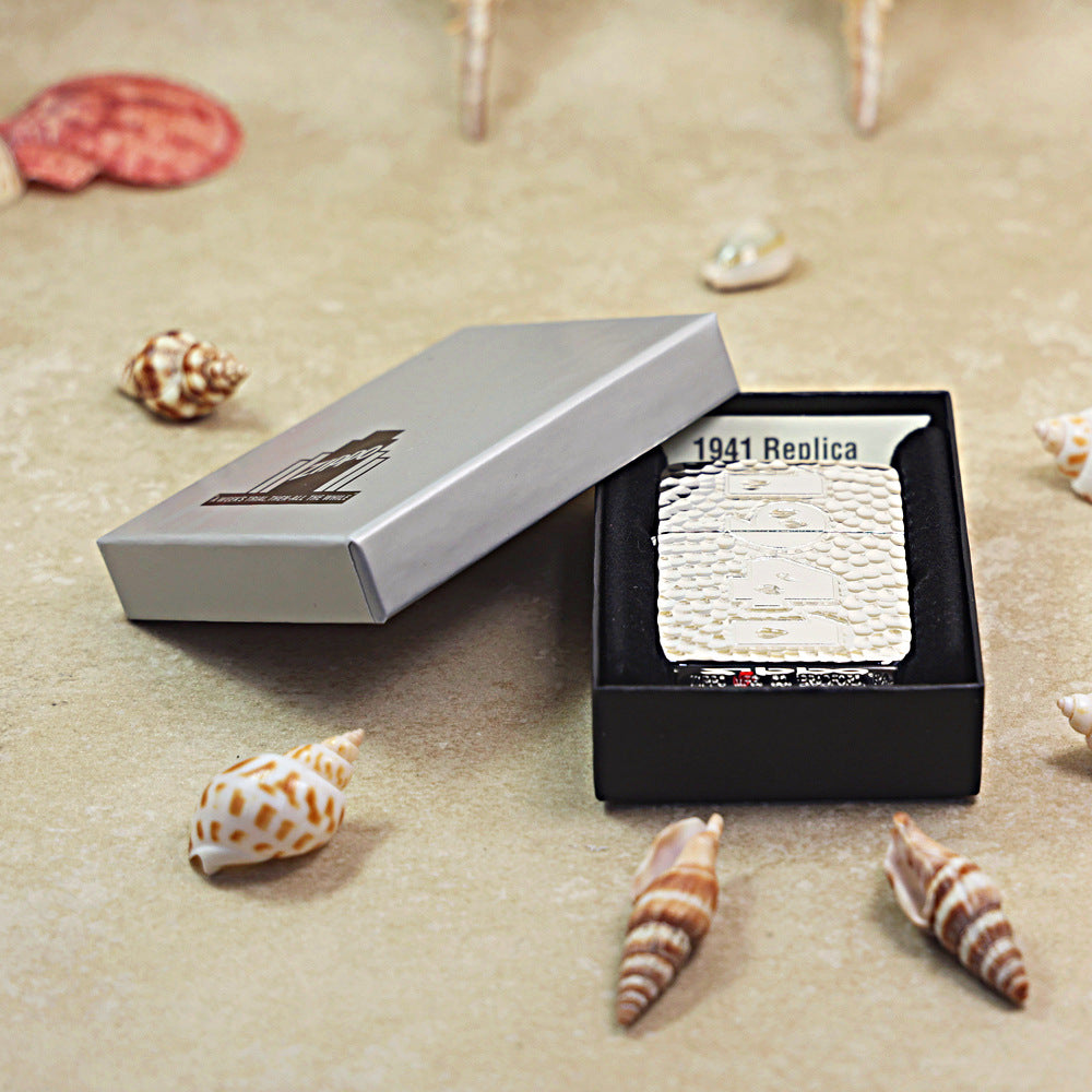 Zippo Argent-Layered 'Meteor Crater' - 1941-DS84