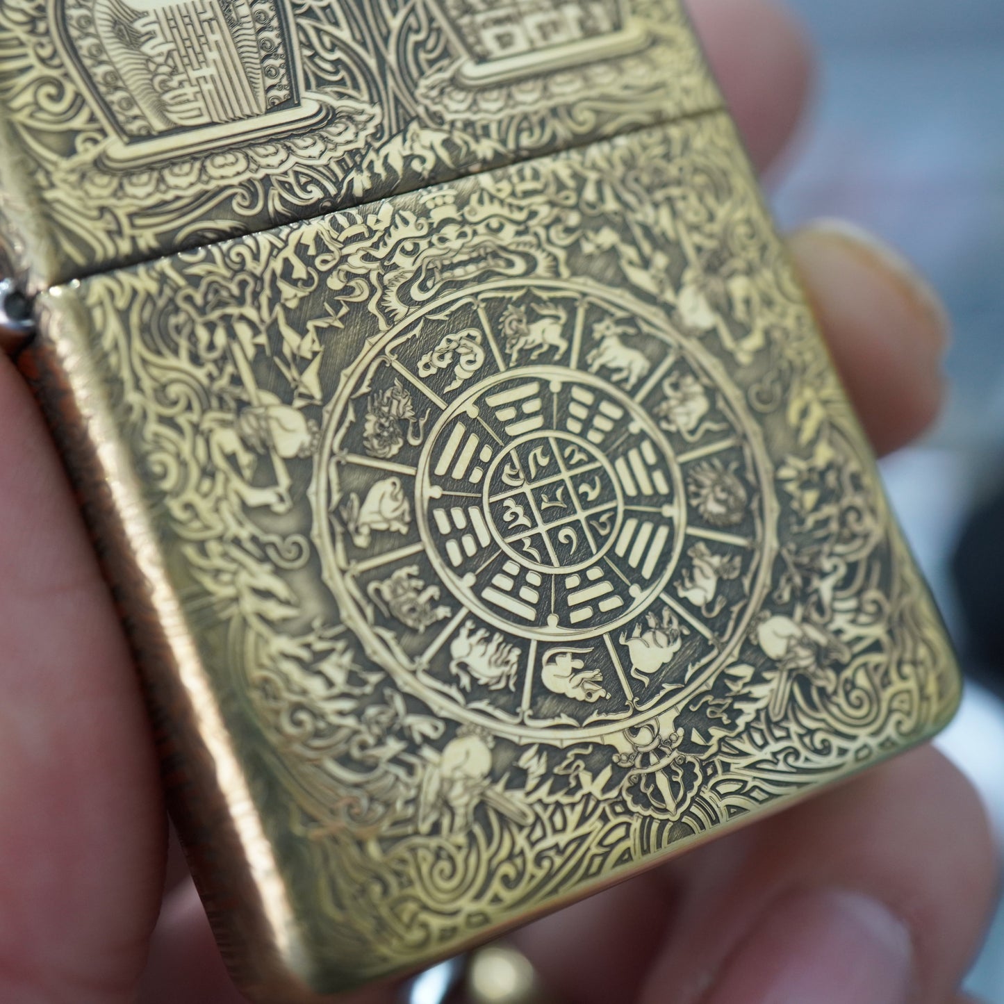 Zippo Heavy-duty Vintage Bronze Nine Palaces Eight Trigrams - CC100