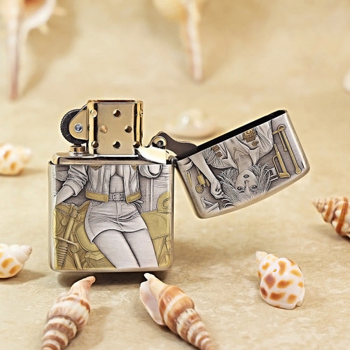 Zippo Vintage Argent Two-Finish 'Motorcycle Girl' - 162-DS67