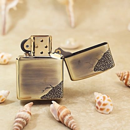 Zippo Heavy-duty Vintage Bronze 'Battle Scarred' - CC12