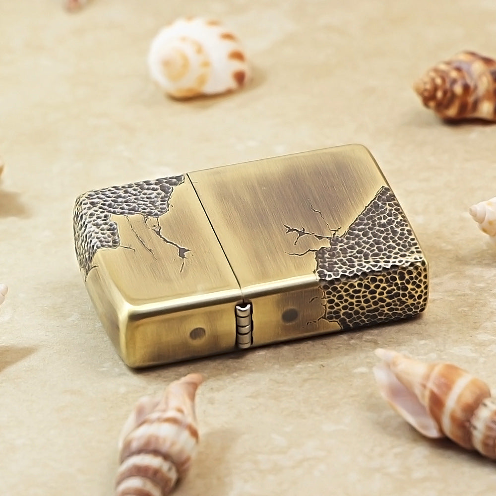 Zippo Heavy-duty Vintage Bronze 'Battle Scarred' - CC12