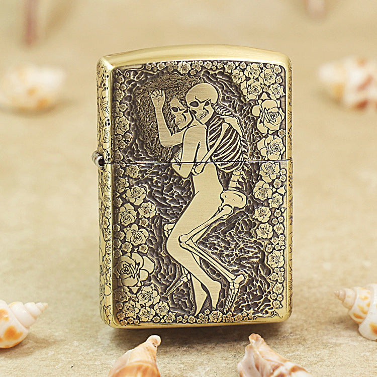 Zippo Heavy-duty Vintage Bronze 'Eternal Embrace' - CC23