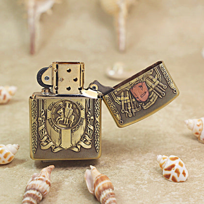 Zippo Heavy-duty Vintage Bronze 'Fallen Templar Knight' - CC18