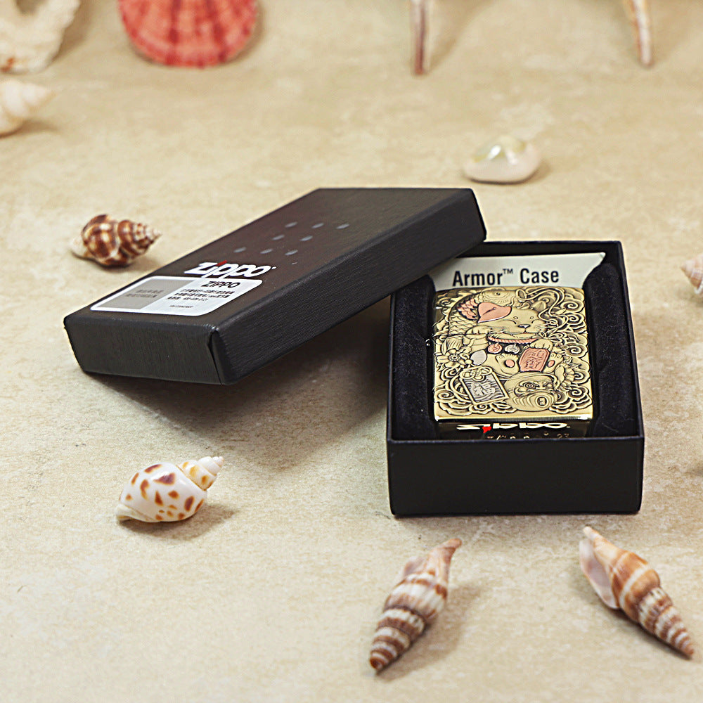 Zippo Heavy-duty Vintage Bronze 'Maneki-Neko Fortune Cat' - CC25