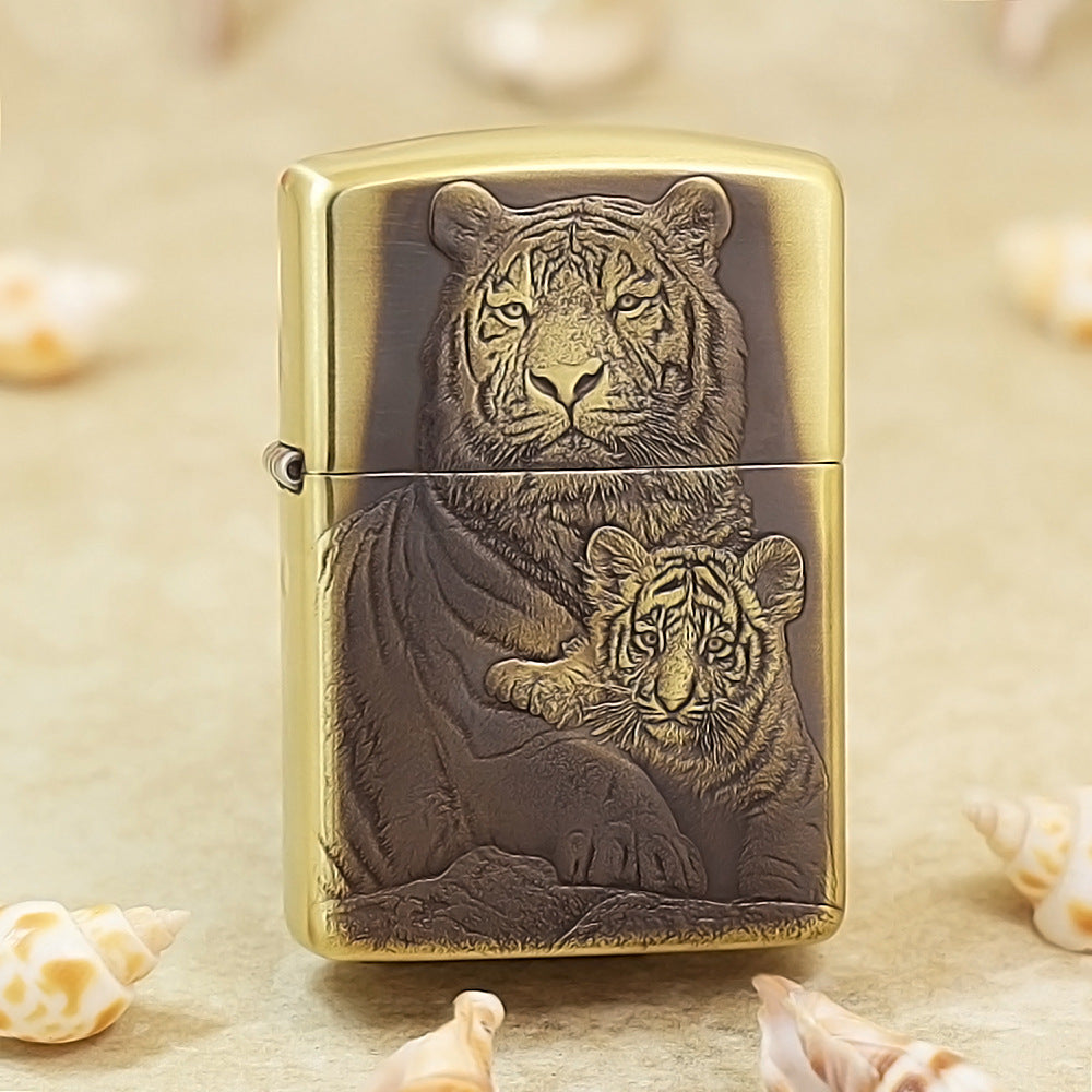 Zippo Heavy-duty Vintage Bronze Mother and Cub Tigers - CC102