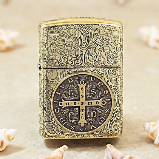 Zippo Heavy-duty Vintage Bronze 'Saint Benedict Medal' - CC03