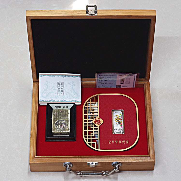 Zippo Heavy-duty Vintage Bronze 'Year of the Snake' - CC22