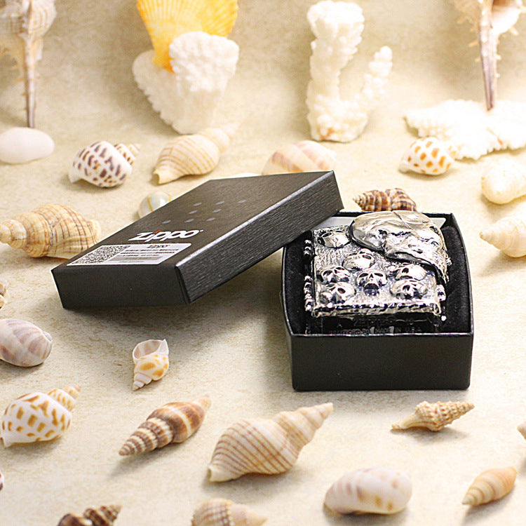 Zippo Heavy-duty Intricate Carve Skull Emblems - JP46