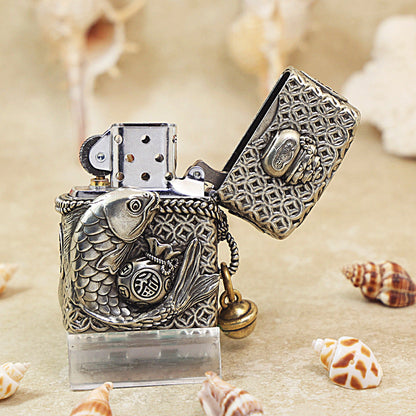 Zippo Solid 3d-embossed Maneki-Neko Lucky Cat Fortune Case Bundle - CM19