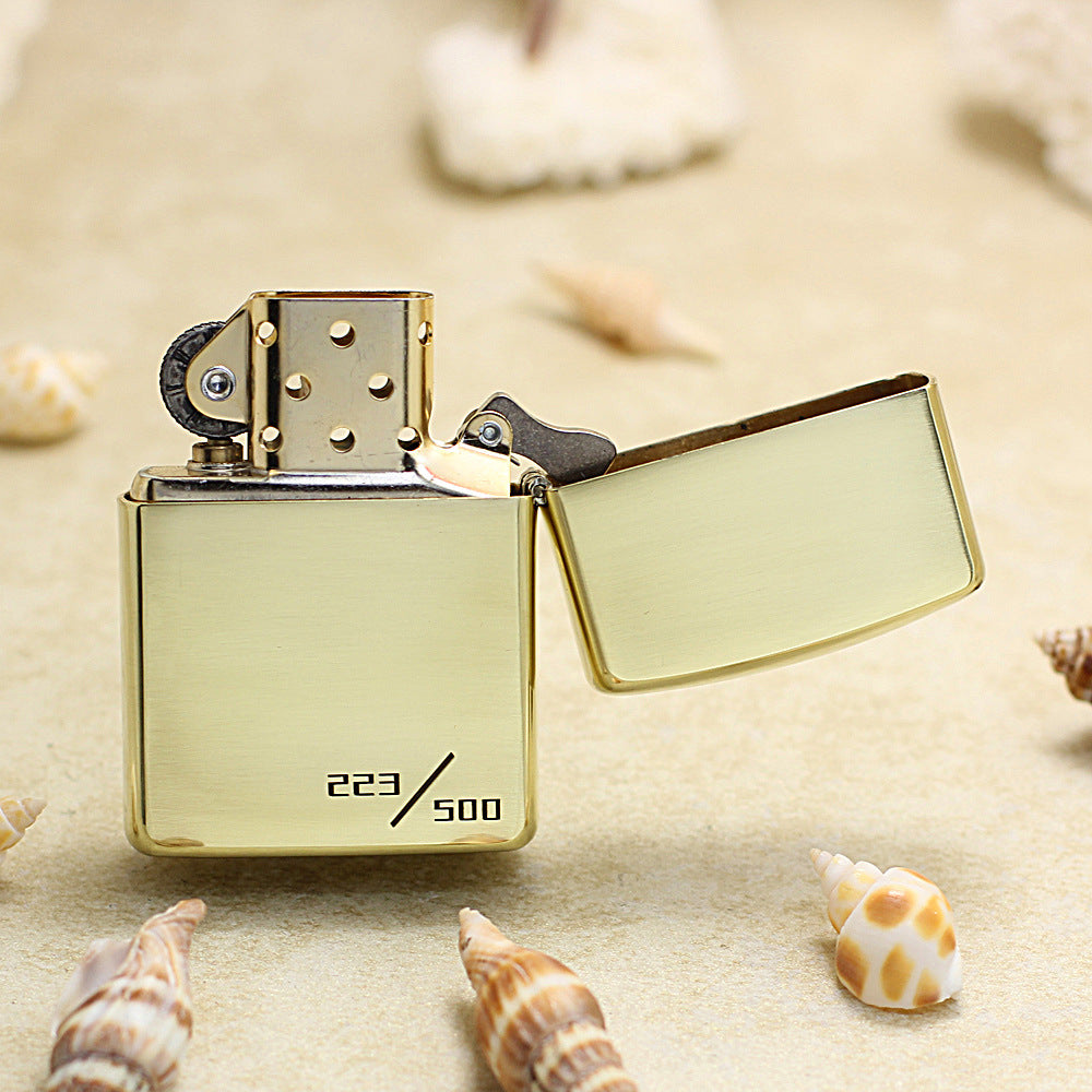 Zippo Premium Shine Bronze Alien Organism Medallion - CC148