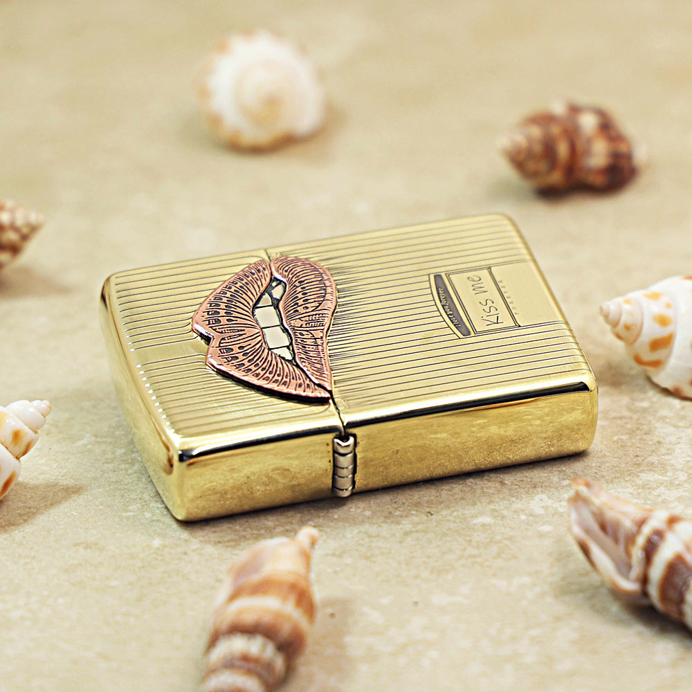 Zippo Premium Shine Bronze Copper Lips - CC65