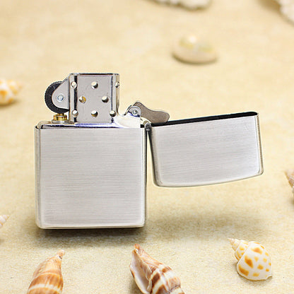Zippo Argent-Layered 'Mirror Woman' Embossed Design - 205-DS57