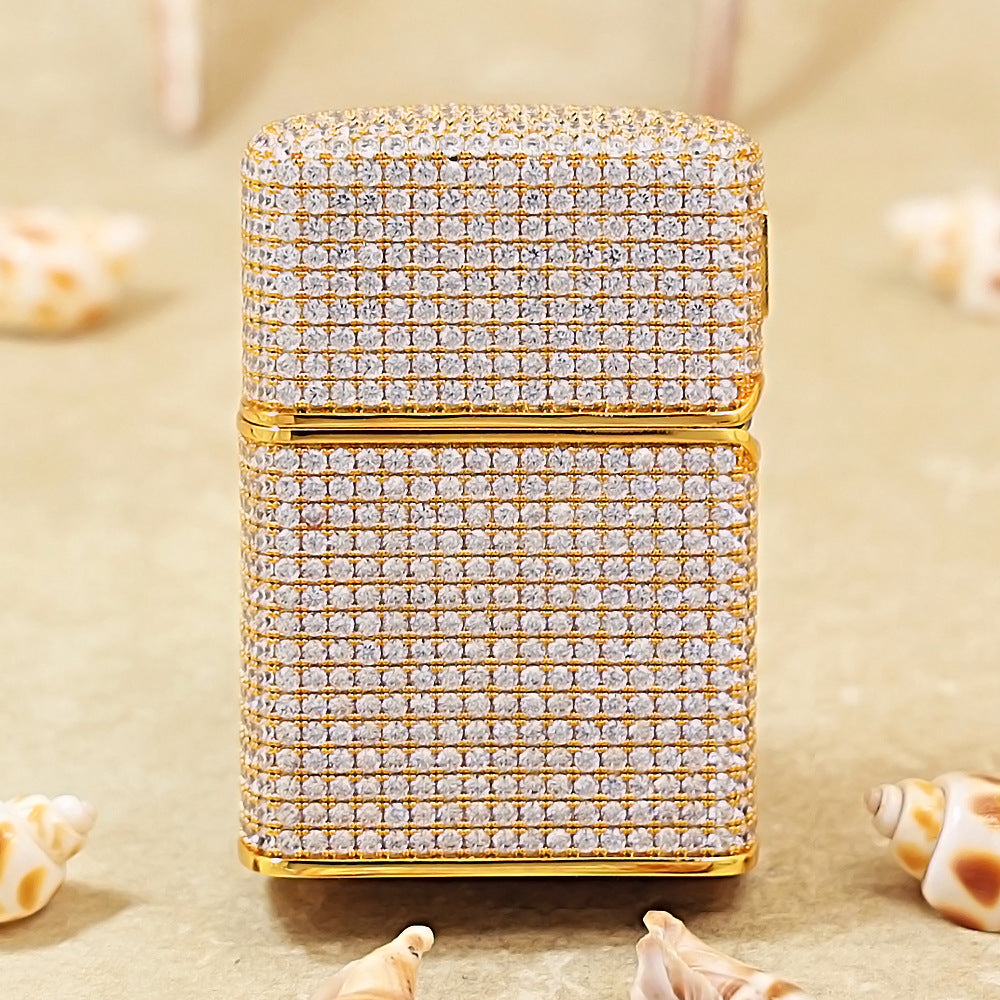 Zippo Gold Complete Crystal Pavé "Zi" Medallion Case Flame - CM103