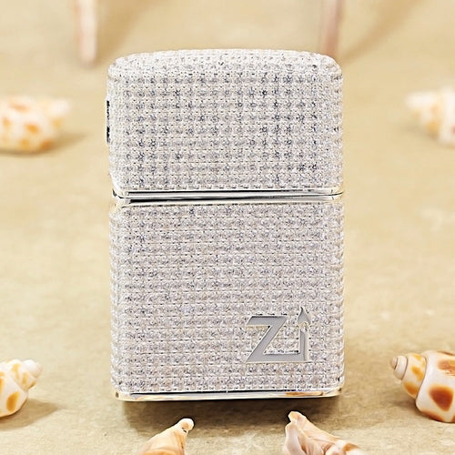 Zippo Premium-Shine Argent Complete Crystal Pavé "Zi" Medallion Case Flame - CM102