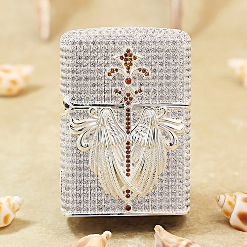 Zippo Argent Complete Crystal Pavé Protector Angel Wings and Fleur-de-lis Case Flame - CM110