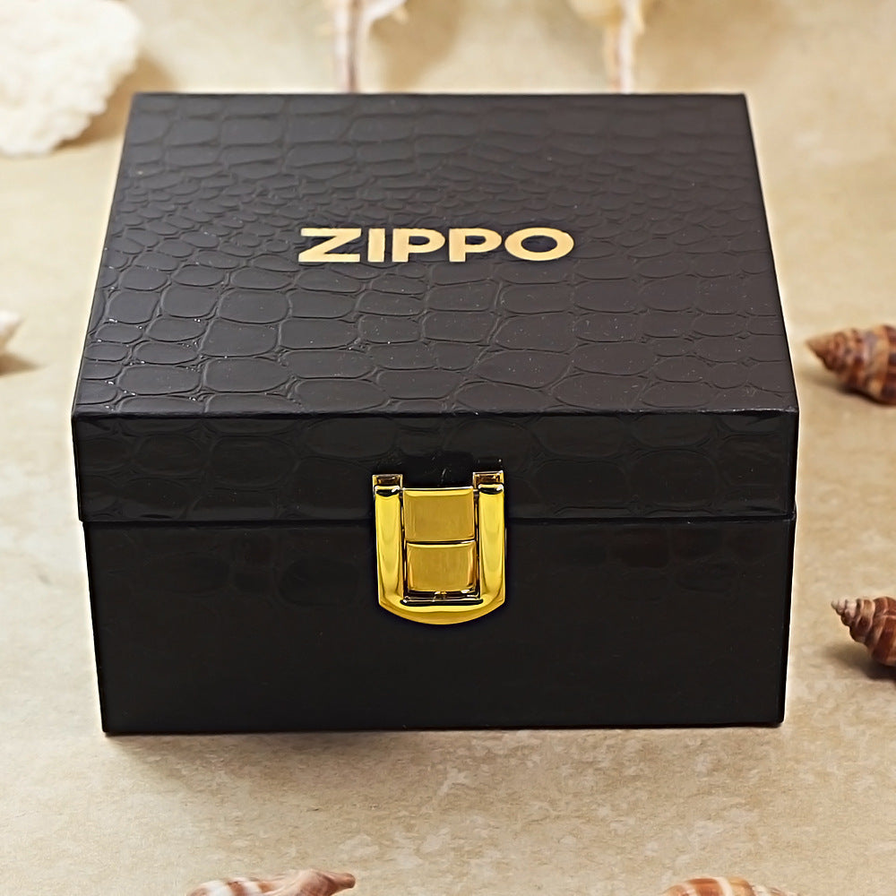 Zippo Argent Complete Crystal Pavé Protector Angel Wings and Fleur-de-lis Case Flame - CM110
