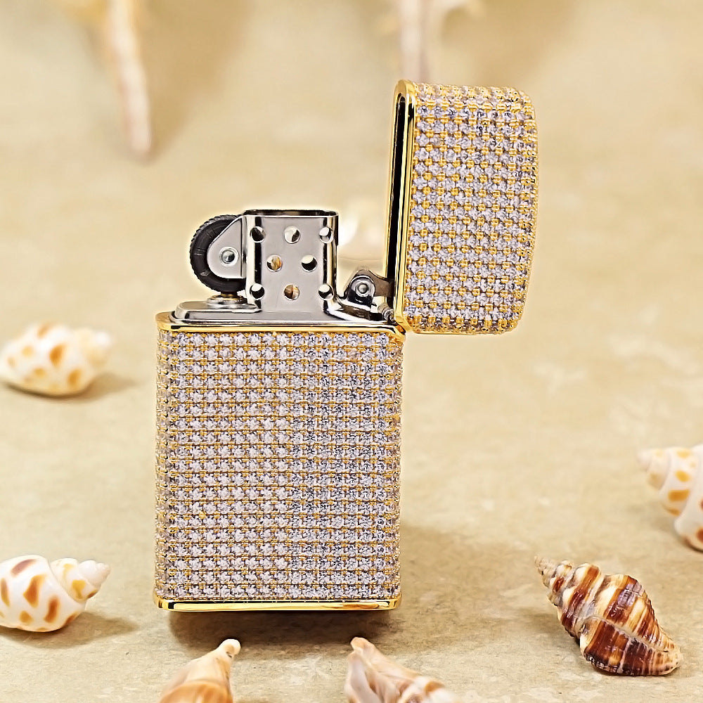 Zippo Slim Gold Complete Crystal Pavé "Zi" Medallion Case Flame - CM100