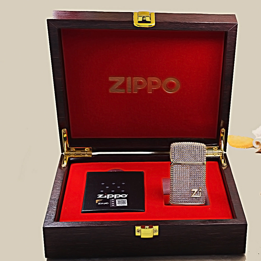 Zippo Slim Gold Complete Crystal Pavé "Zi" Medallion Case Flame - CM100