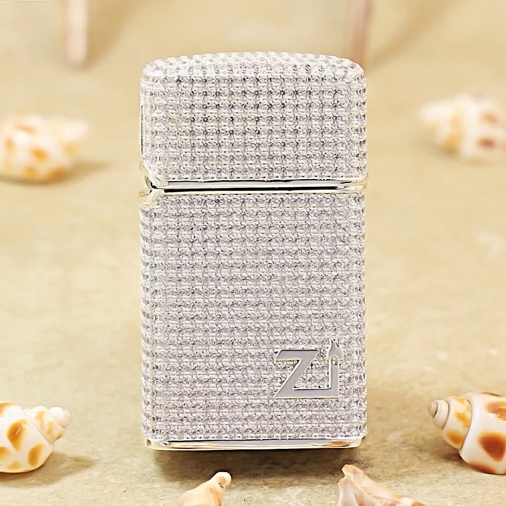 Zippo Slim Argent Complete Crystal Pavé "Zi" Medallion Case Flame - CM105