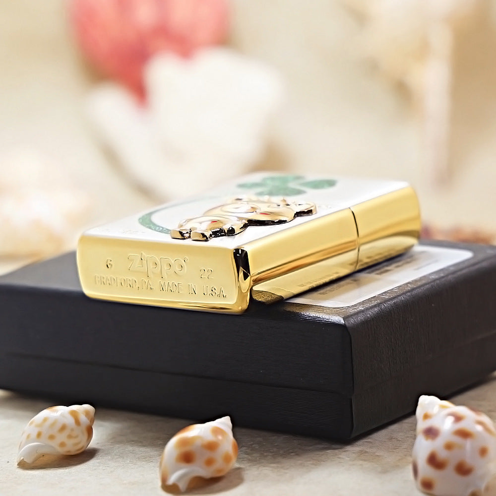 Zippo Two-Finish Gold and Argent I Finally Met You Clover Bear - JP74 - JP94