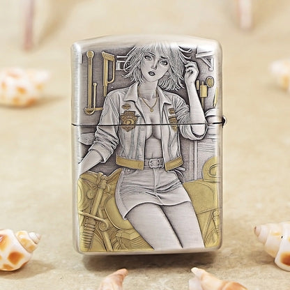 Zippo Vintage Argent Two-Finish 'Motorcycle Girl' - 162-DS67