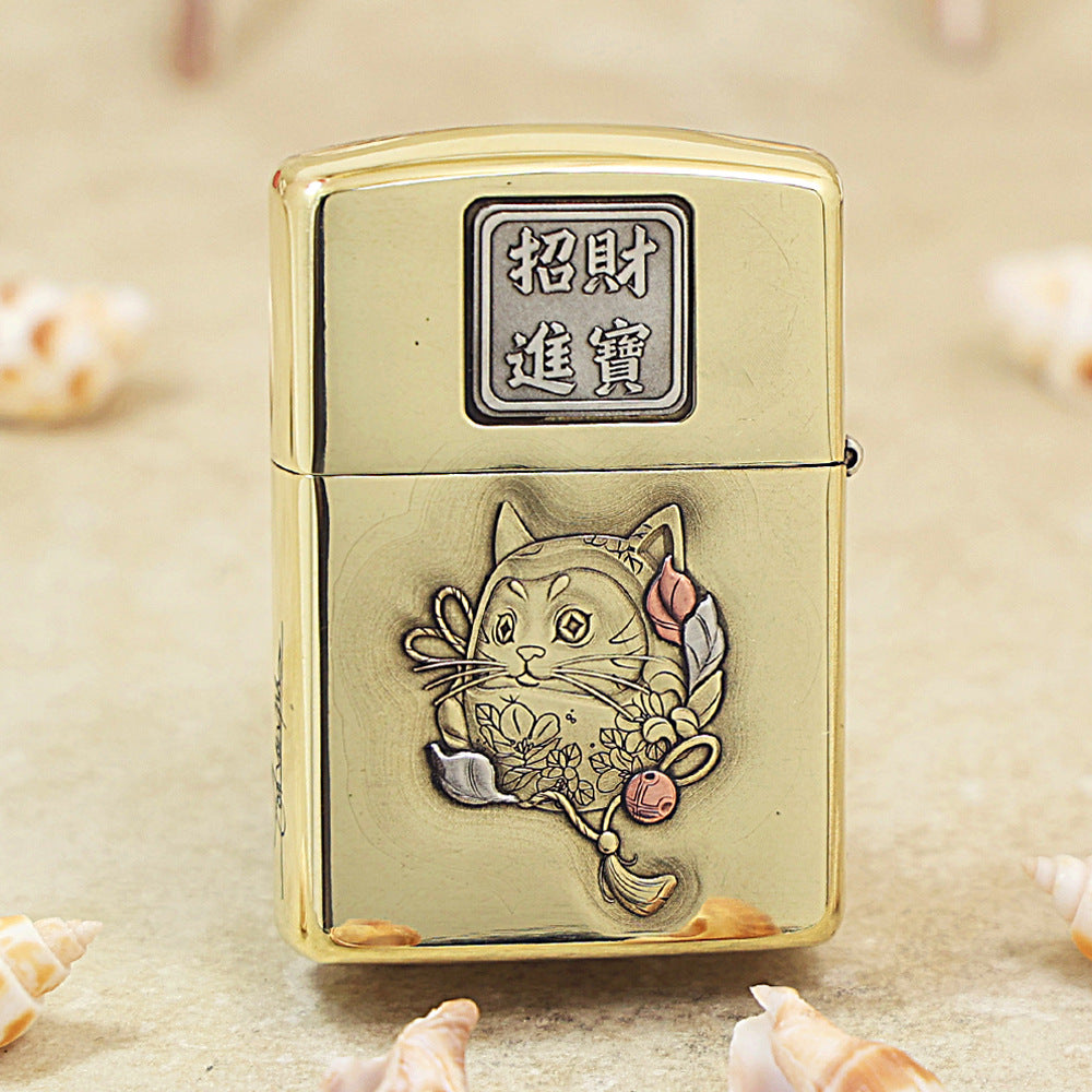 Zippo Heavy-duty Vintage Bronze 'Maneki-Neko Fortune Cat' - CC25
