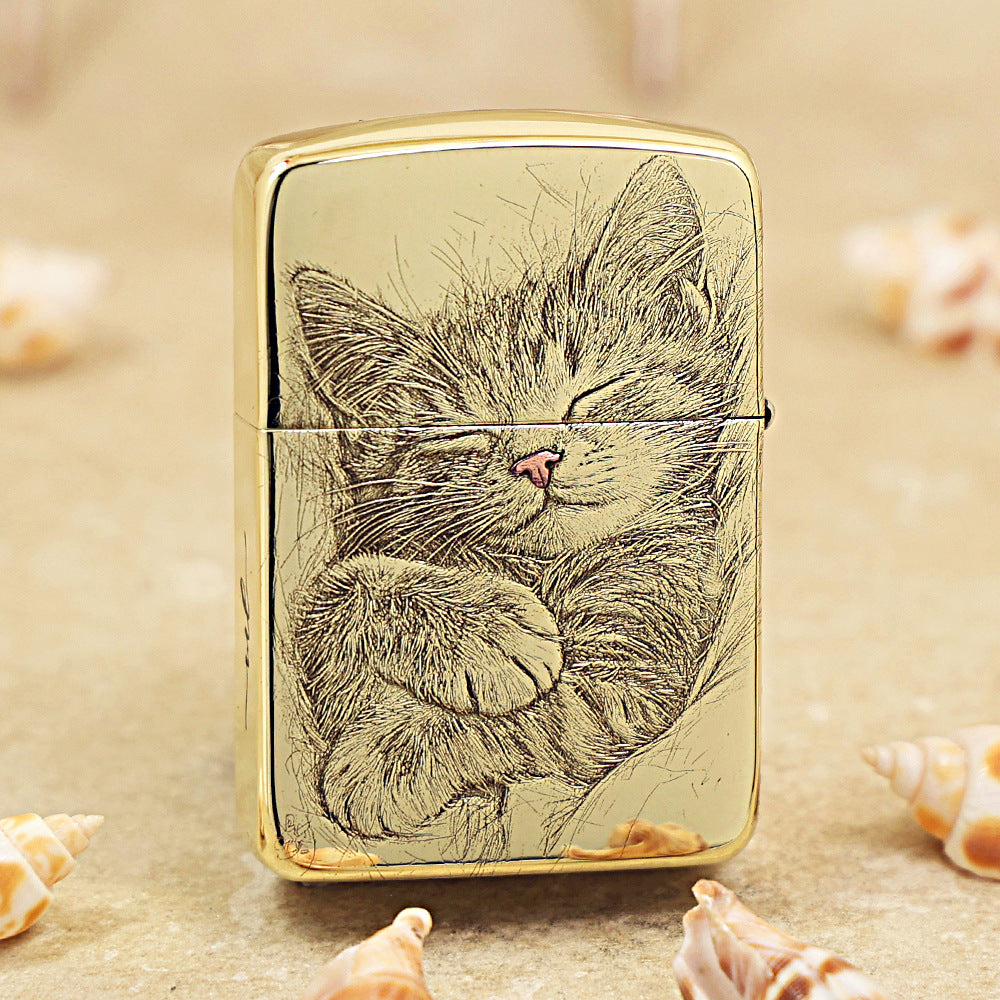 Zippo Heavy-duty Premium Shine Bronze 'Gazing Cat' - CC06