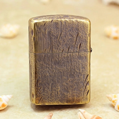 Zippo Heavy-duty Solid Bronze 'Knife Scars' - CC01