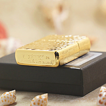 Zippo Gold Diagonal Line Pattern - 162-DS100