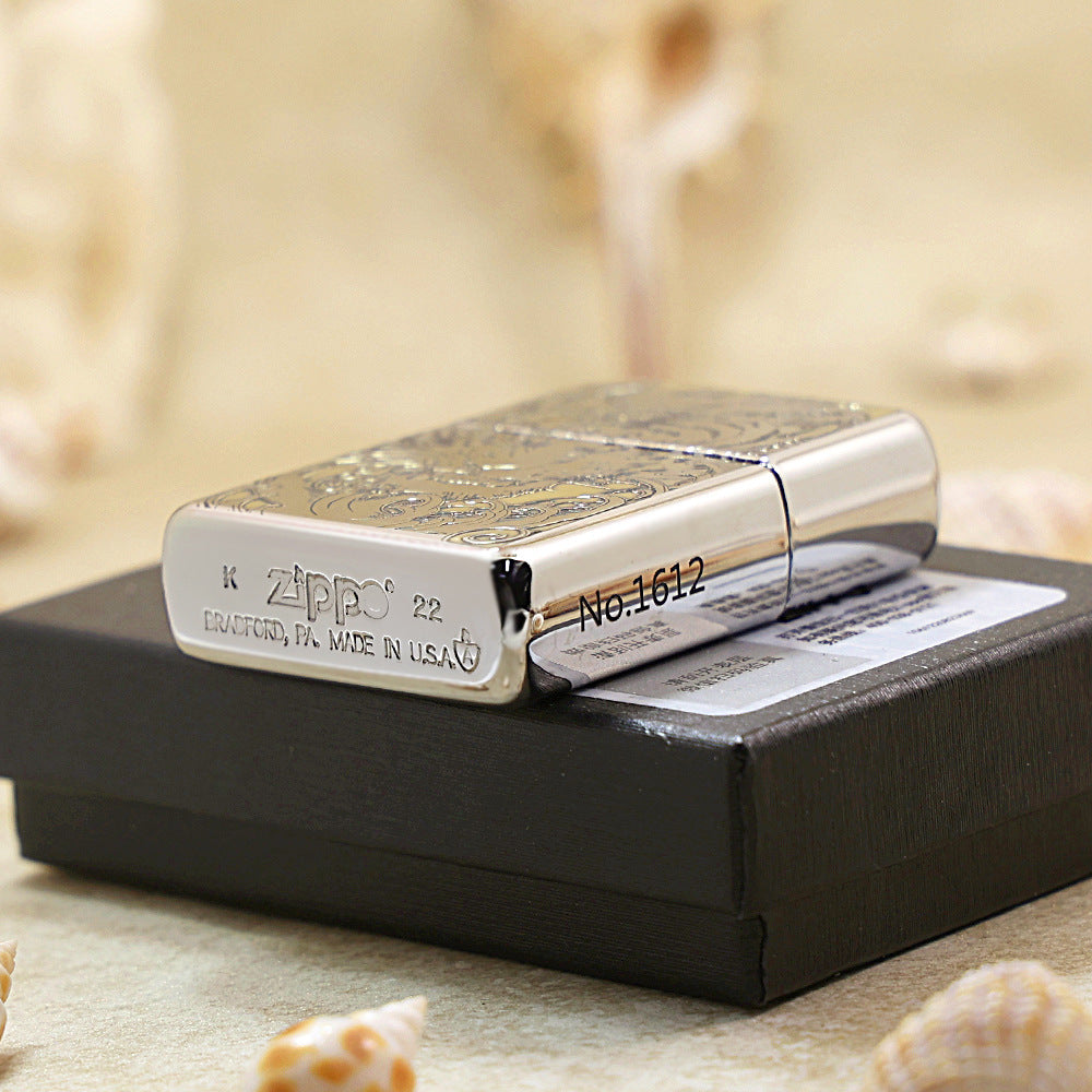 Zippo Argent Intricate Engraved Ferocious Tiger Head in Waves - SC31